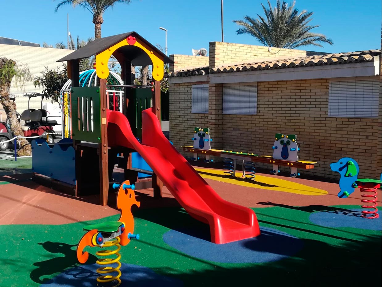 Parque Infantil Camping Bahia Santa Pola 1