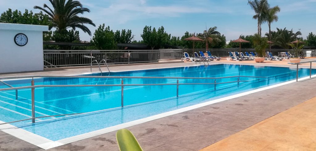 Piscina Climatizada Camping Bahía de Santa Pola